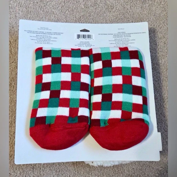 New Hallmark Cozy Socks & Eye Mask Set – “I Dream In Hallmark Channel” Bundle - Picture 3 of 3